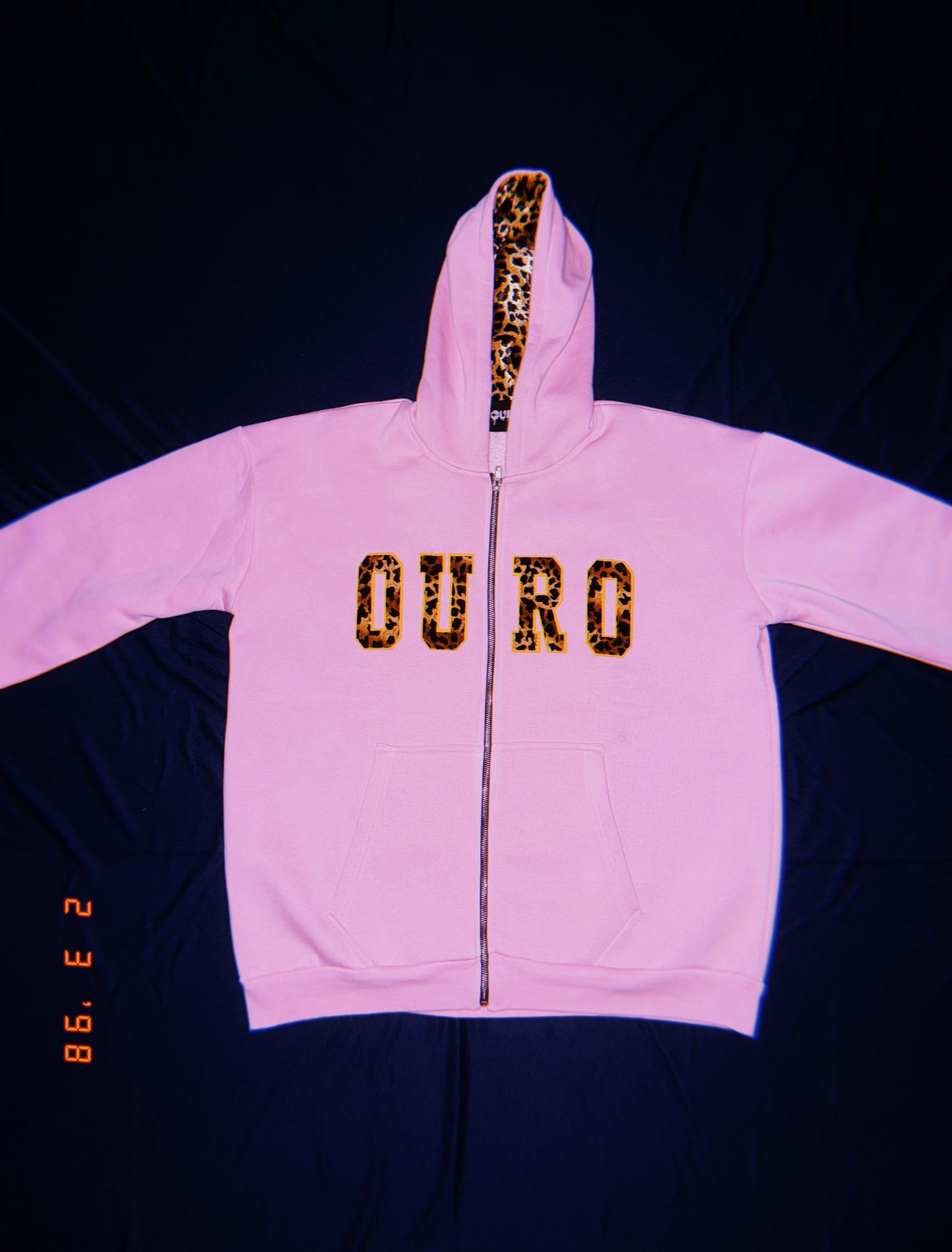 Ouro Cheetah